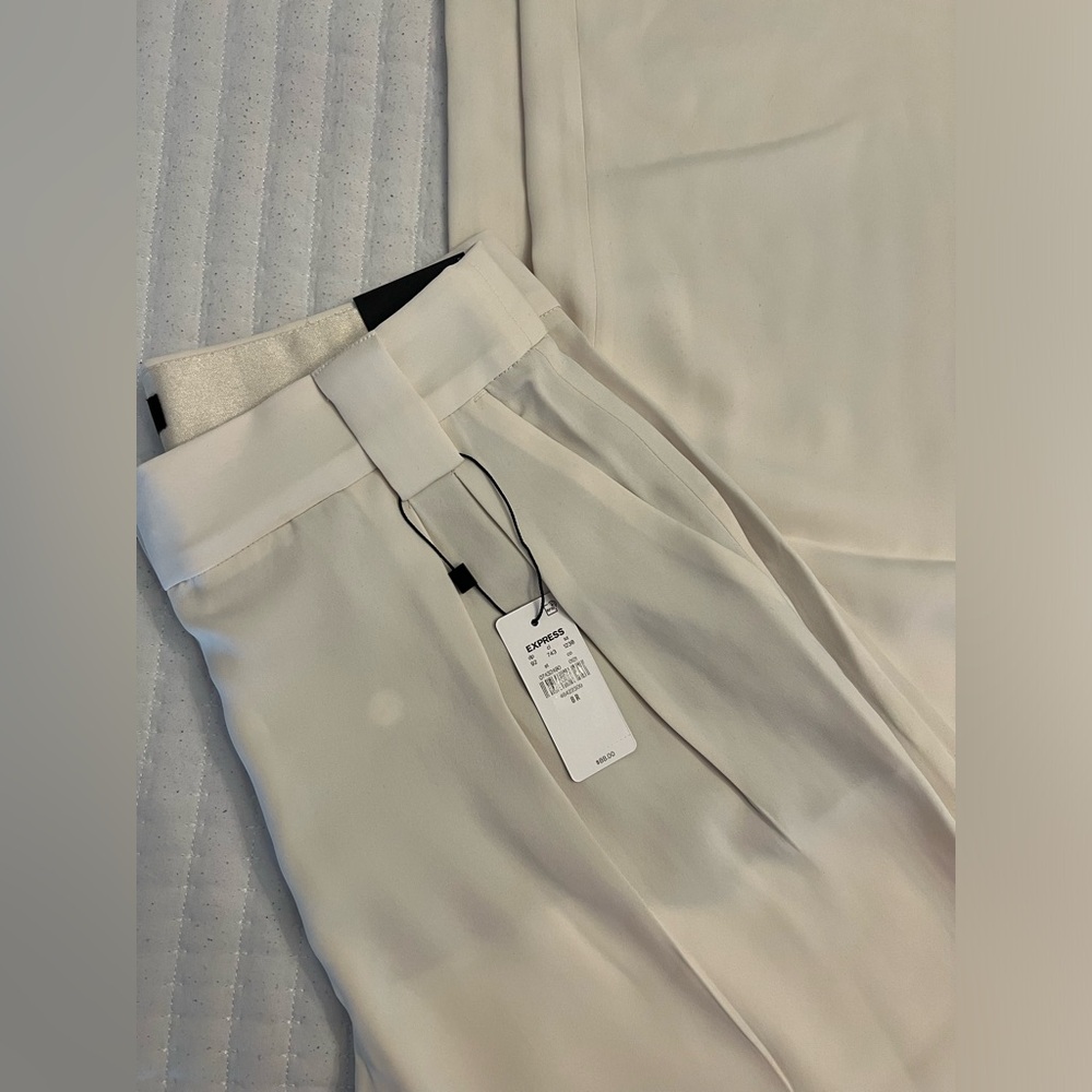 Express Wide Leg - Picture 3 of 3